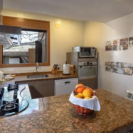 Holiday home Glicinias Del Jerte *