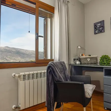 Holiday home Glicinias Del Jerte Casas del Castanar