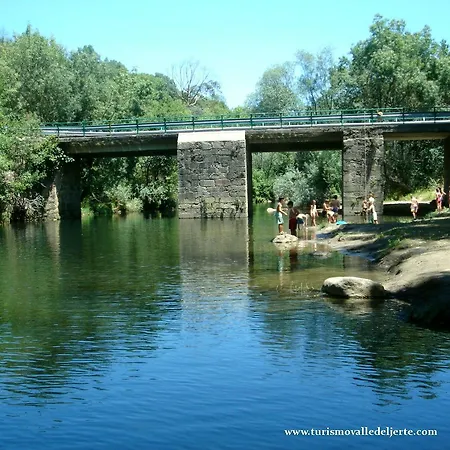 Holiday home Glicinias Del Jerte *