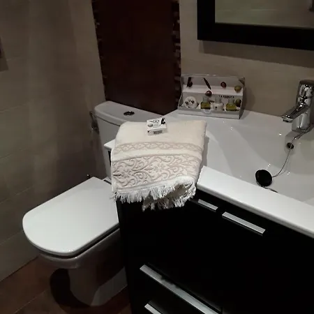 Holiday home Glicinias Del Jerte Casas del Castanar